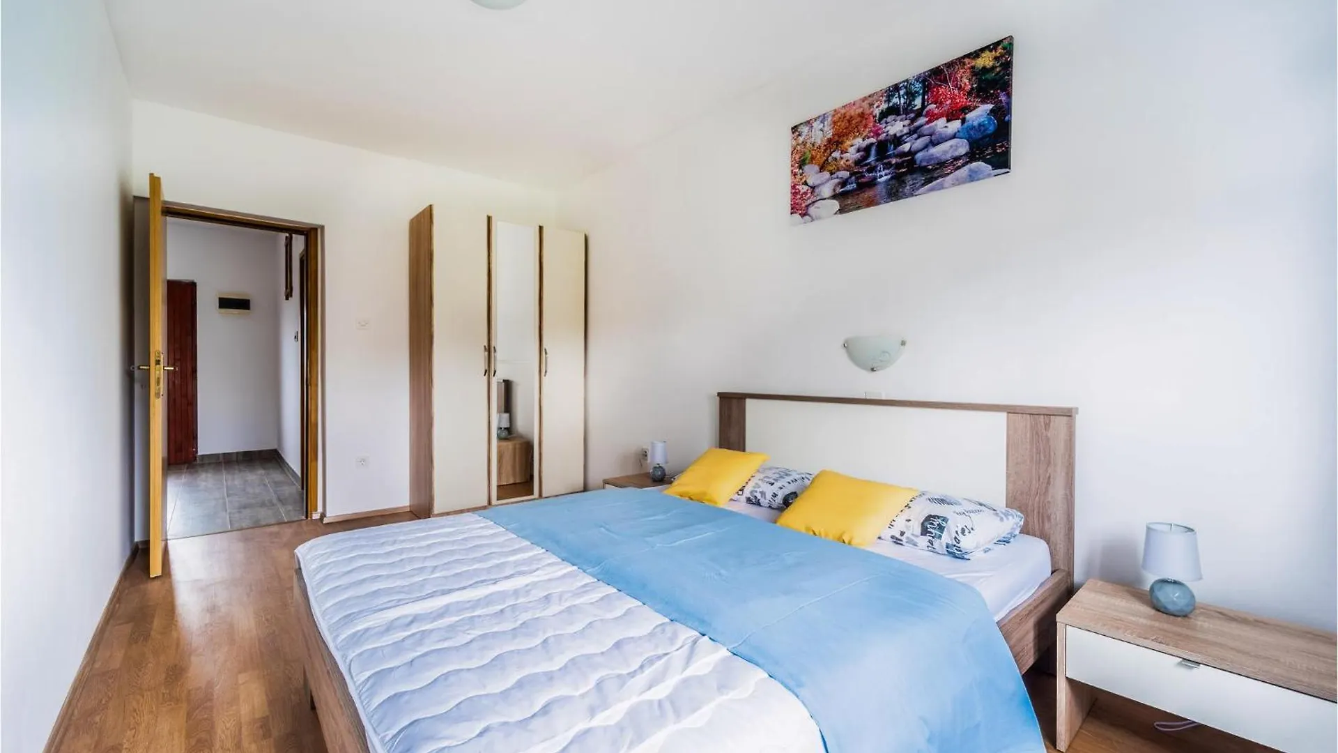 Amazing Apartment In Krnica With Kitchen