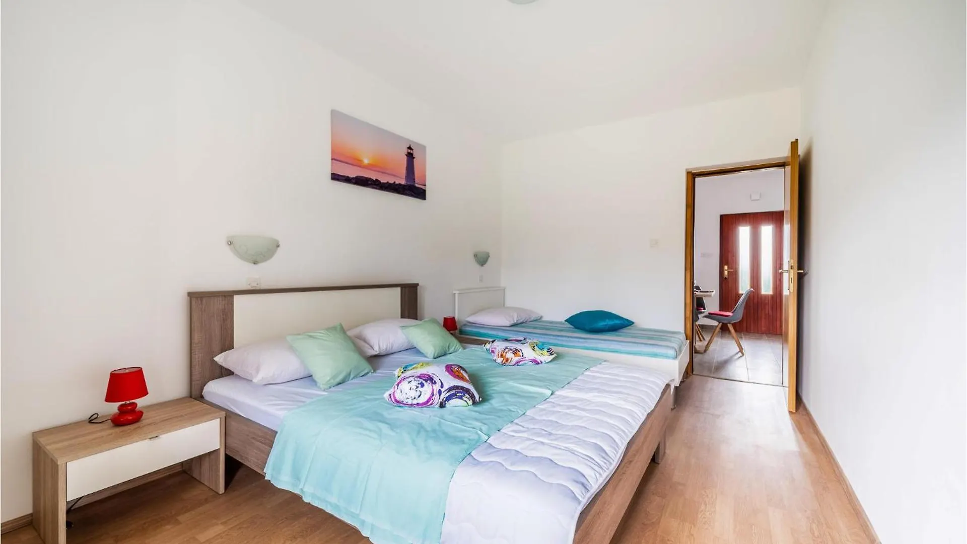 Amazing Apartment In Krnica With Kitchen 0*,  Chorvatsko